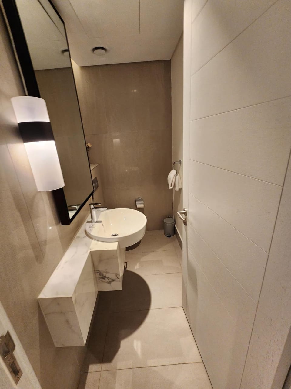 Solo Realty Luxurious Apartments at Address Residence Fujairah Apartment in Sharjah