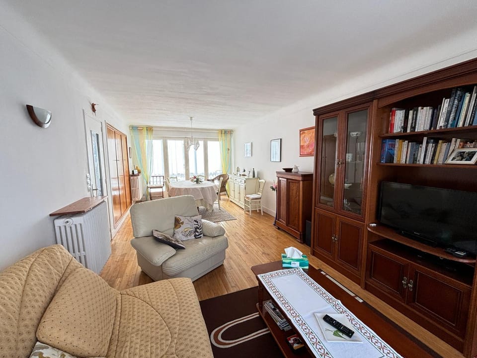 Appartement T3 avec garage et équipements complets - FR-1-197-612 Apartment in Château-d'Olonne