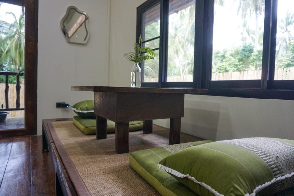 Behind The Temple Island Eco-Bungalow 15min Walk To Hin Kong Beach House in Ko Pha-ngan Sub-district