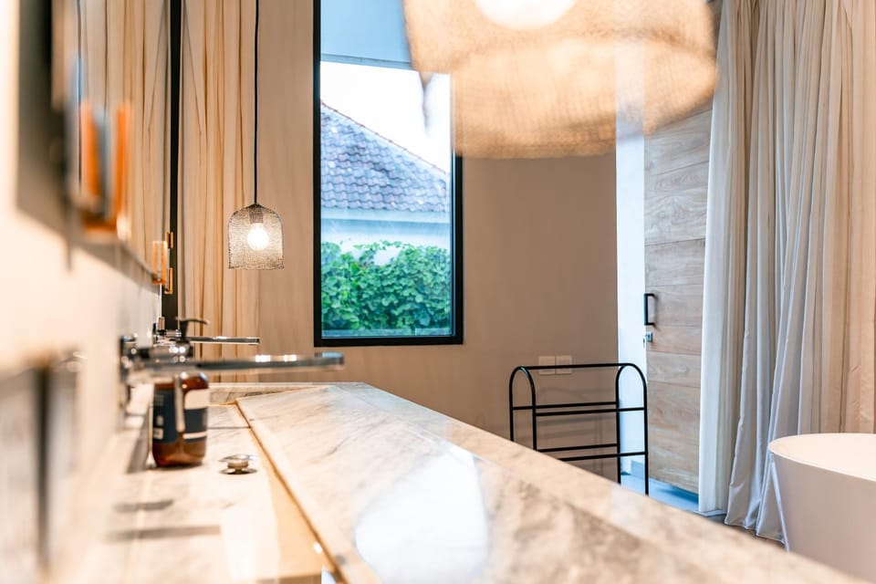 Bathroom, Bath