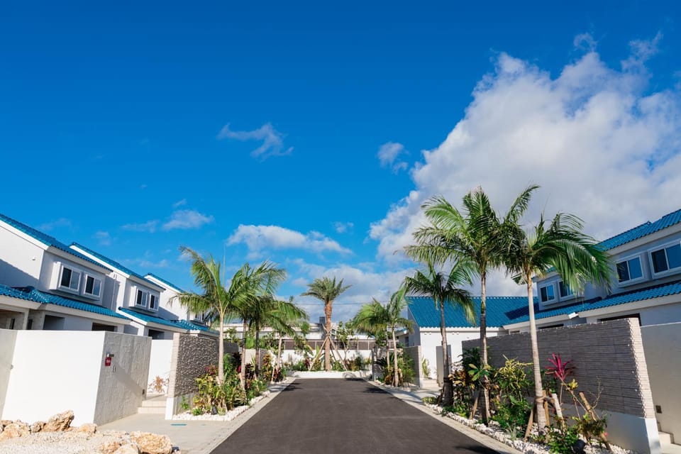Property building, Day