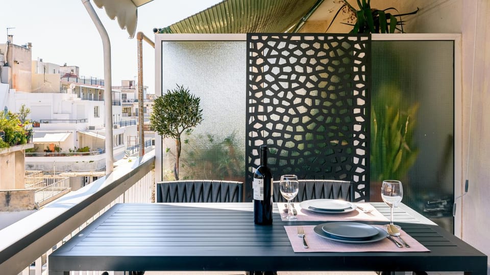 Balcony/Terrace, Dining area