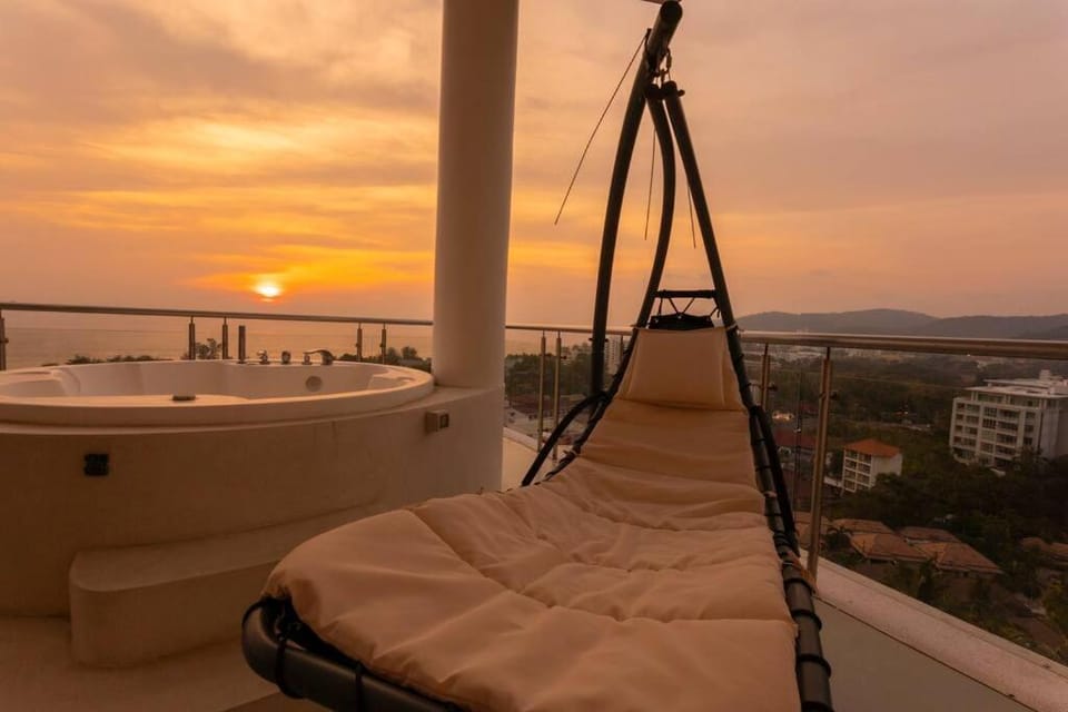 Natural landscape, Hot Tub, Sunset