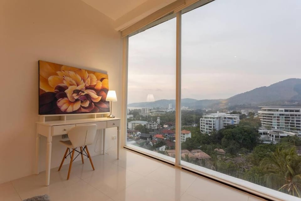City view, Mountain view