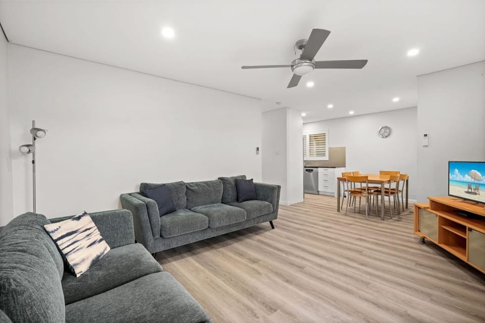 Cumbernauld #5 House in Terrigal