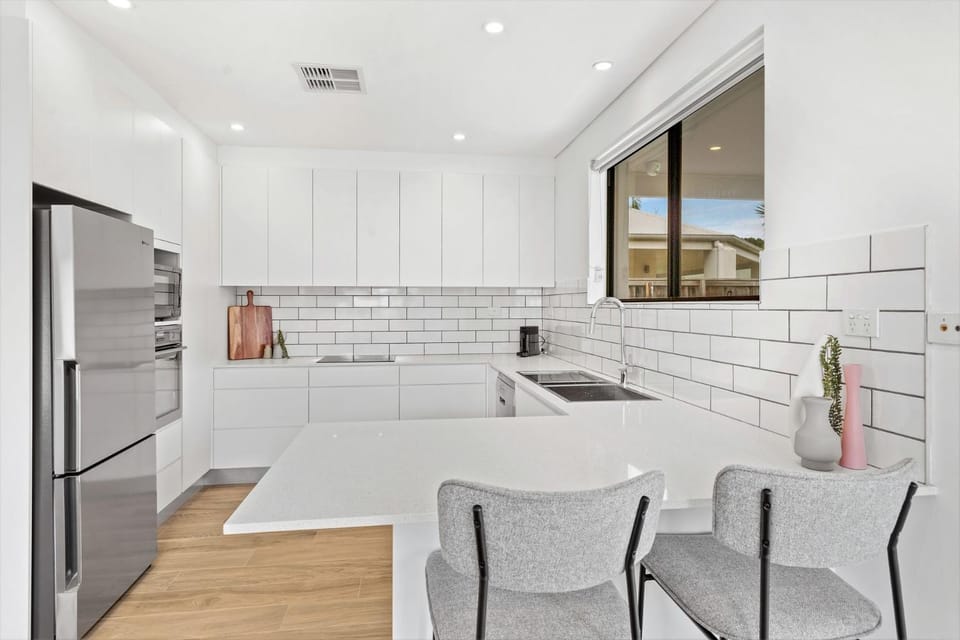 Sandcastle House in Central Coast