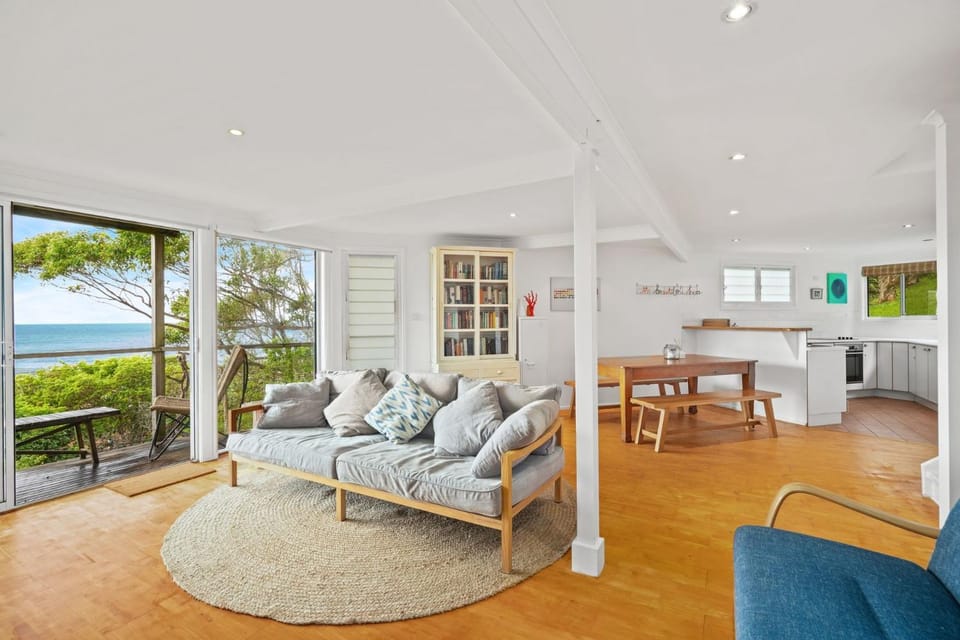 Seas The Day House in Central Coast
