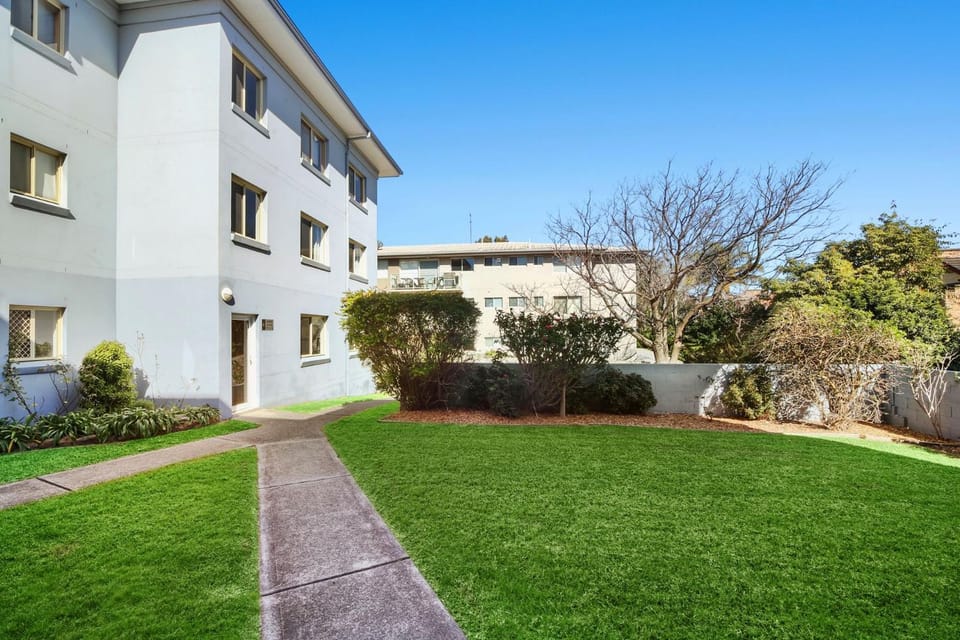 Property building, Garden