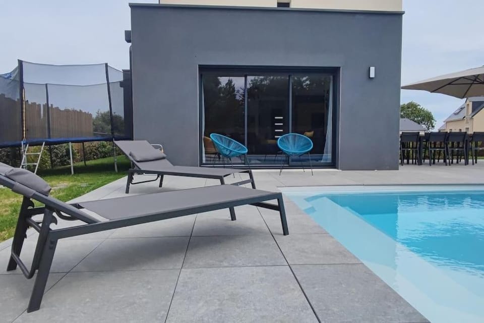 Maison neuve avec piscine chauffée de mai à septembre à 6 minutes de la plage House in Normandy