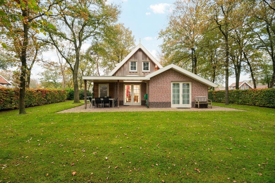 Buitengoed het Lageveld 75 House in Overijssel (province)