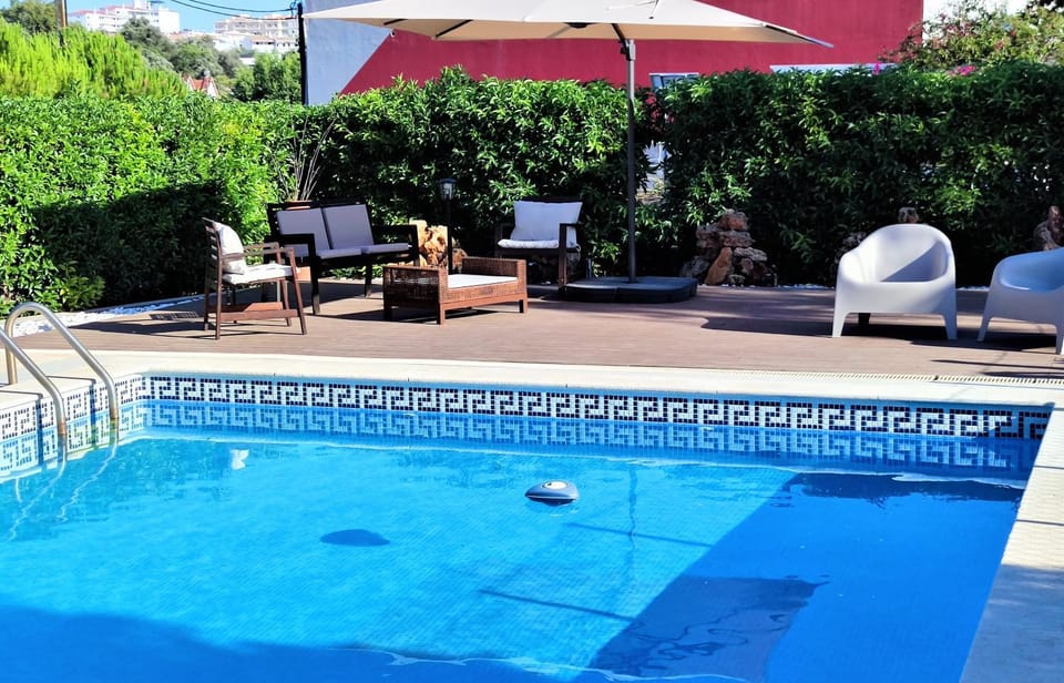 Seating area, Swimming pool