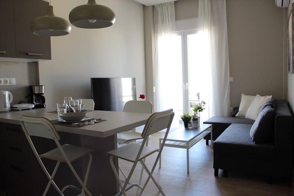Keramikos Stylish living Apartment in Athens