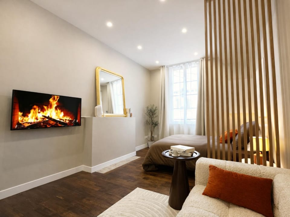 TV and multimedia, Living room