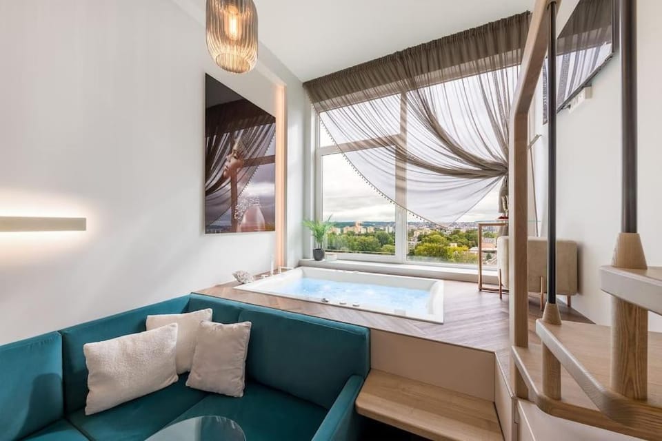 Vega - Whirlpool - Self Checkin Apartment in Vilnius