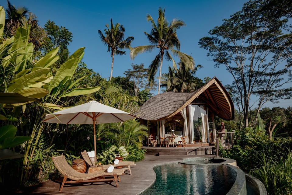 Property building, Swimming pool