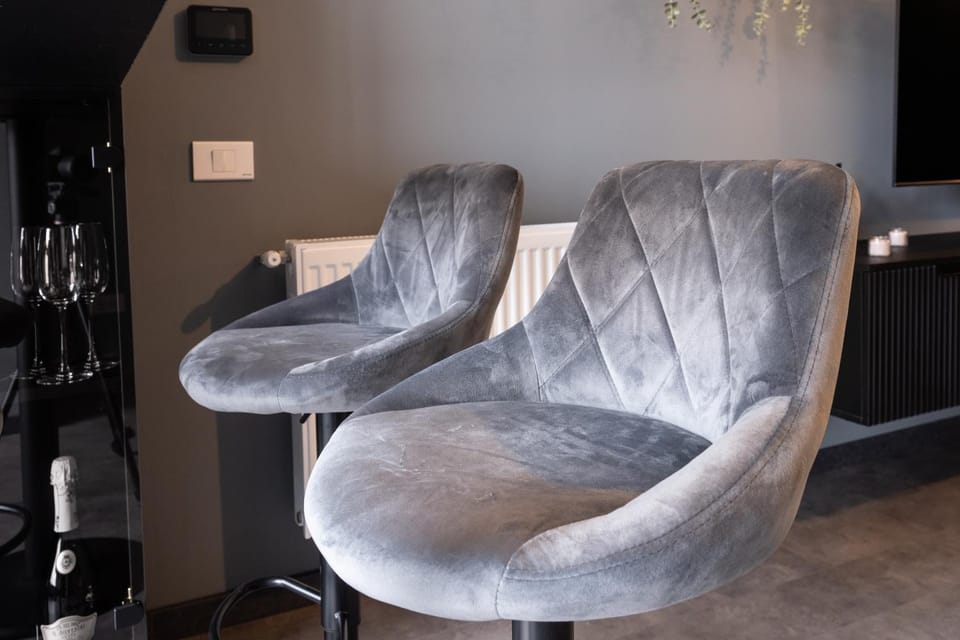 Lounge or bar