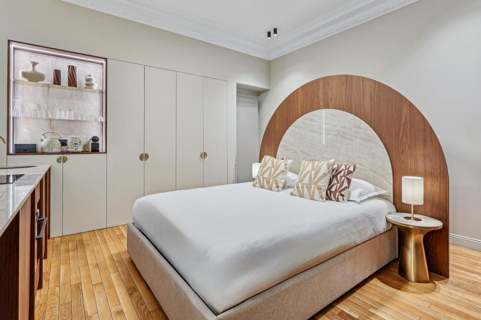 Bed, Bedroom