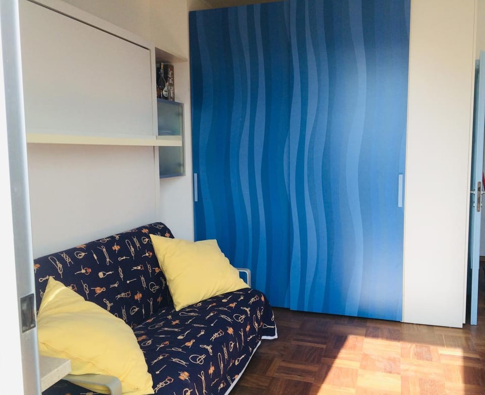 Bed, wardrobe