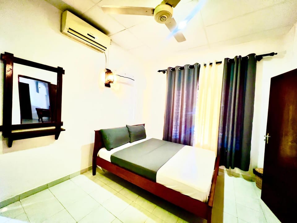 Edward's Bungalow Apartment in Tangalle