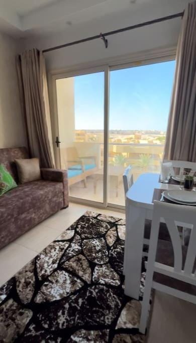 Balcony/Terrace, Living room, Dining area, Sea view