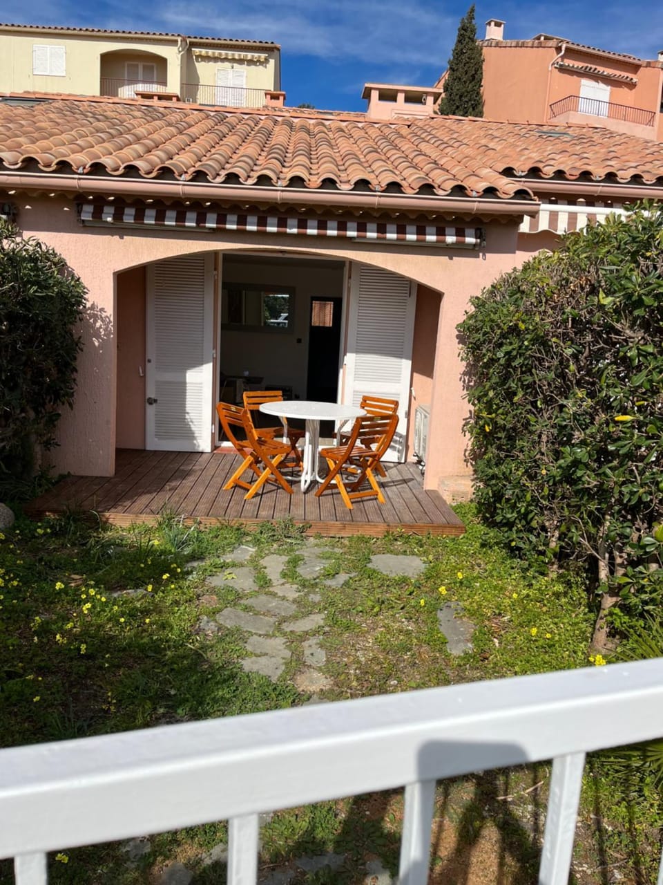 Garden, Garden view