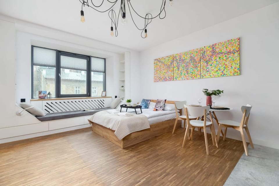 Bed, Living room, Photo of the whole room, Bedroom