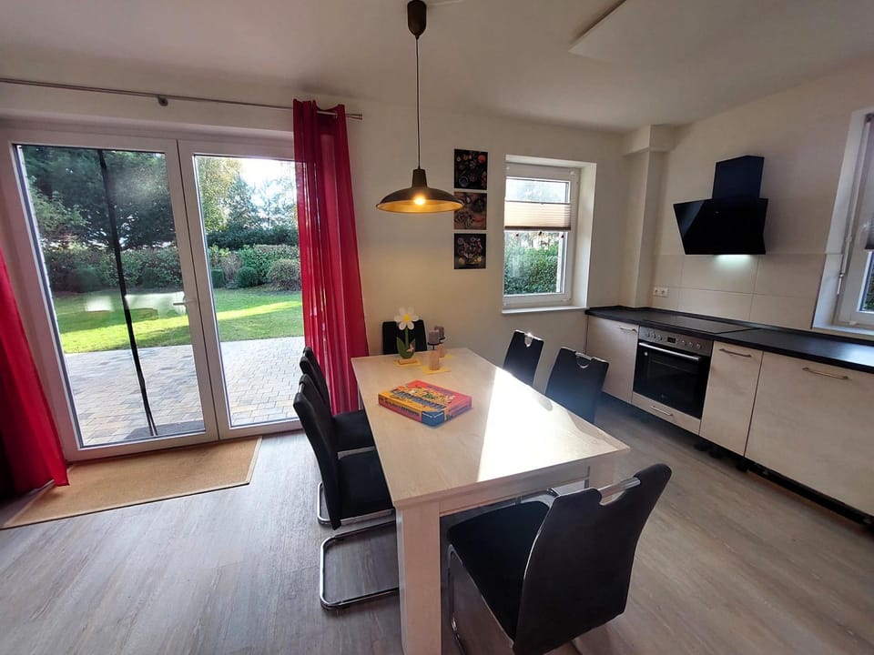 Ferienhaus "Unser neues Haus" House in Trassenheide