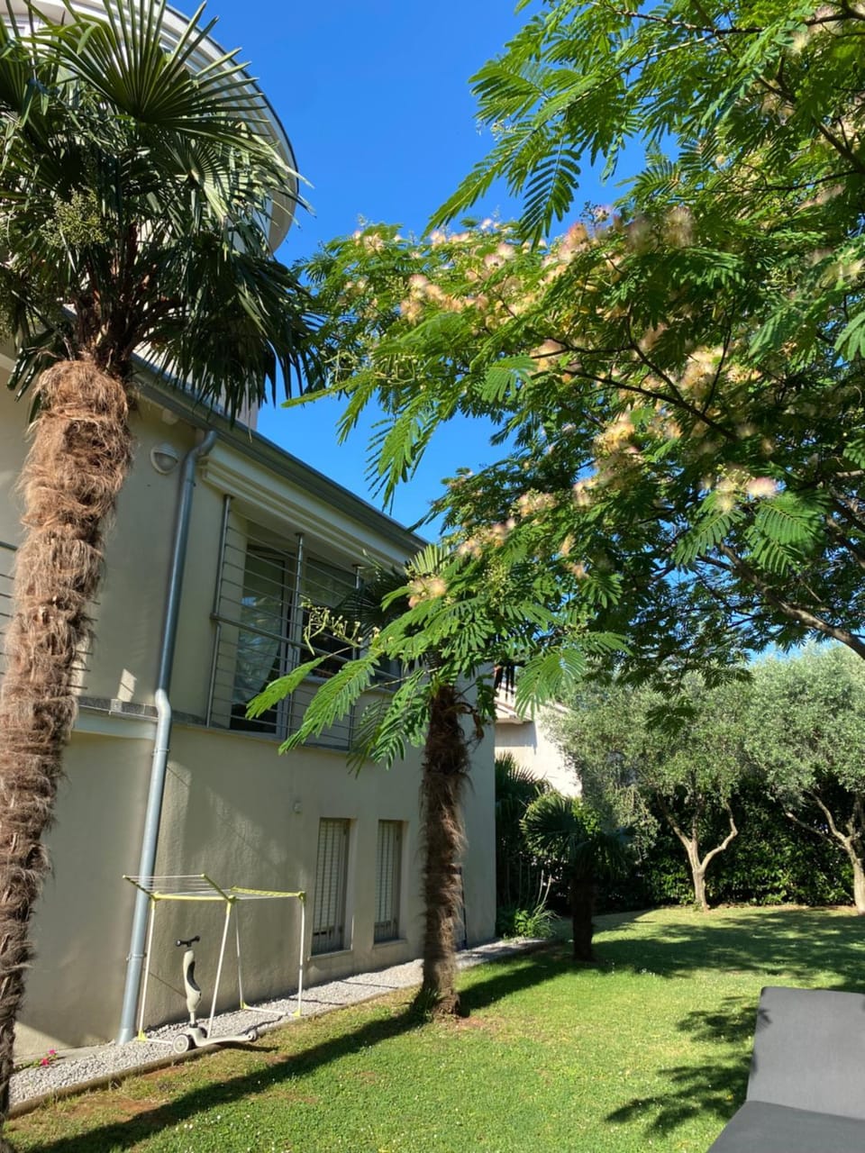 Inner courtyard view