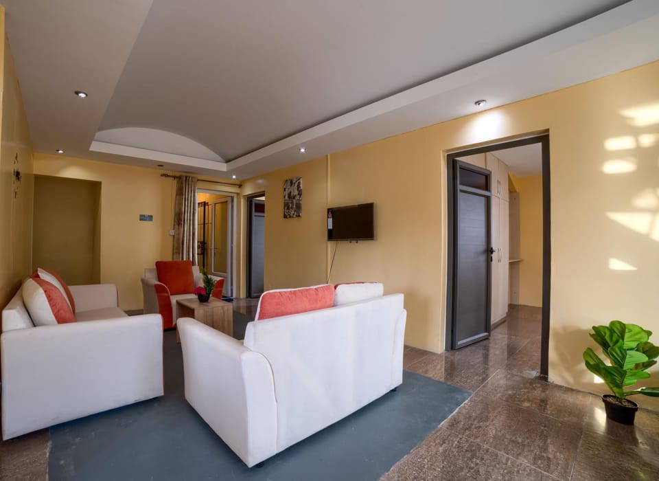 Living room, Seating area, Evening entertainment