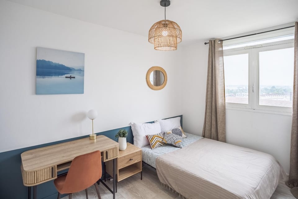 Bed, Bedroom