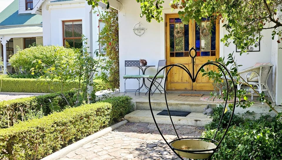 Grey Rabbit Cottage Apartment in Western Cape