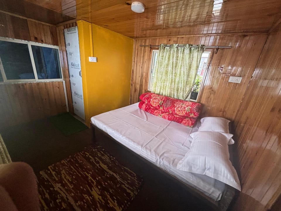 Himalayan hill view Vacation rental in Darjeeling