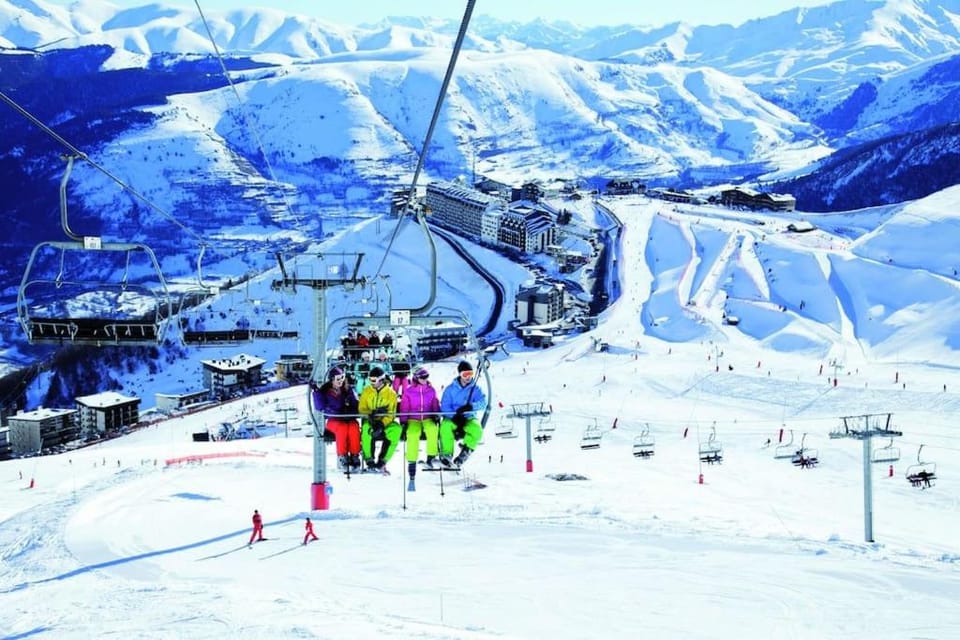 Day, Natural landscape, Skiing