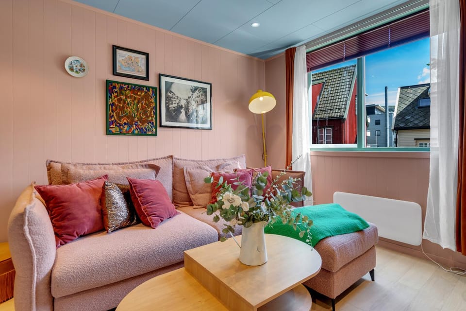 Central apartment in Tromsø, parking included Apartment in Tromso