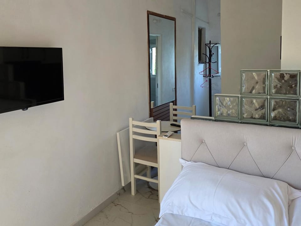 K&K Guest House Bed and Breakfast in Vlorë