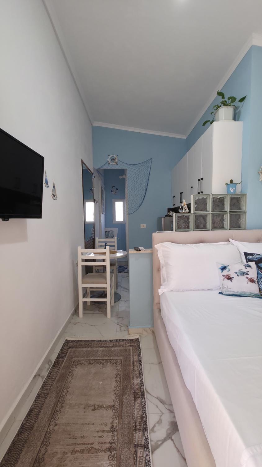 K&K Guest House Bed and Breakfast in Vlorë