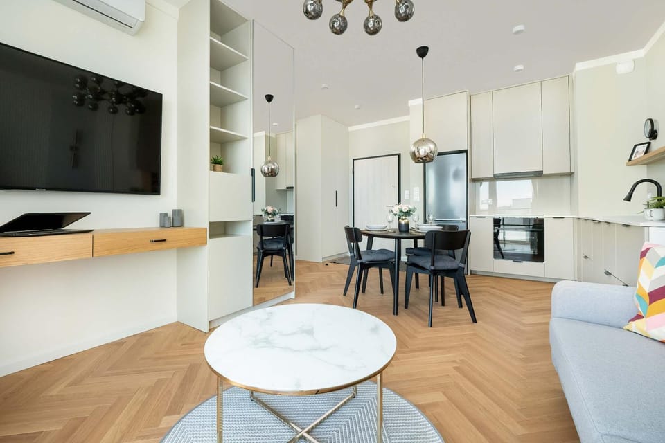 TV and multimedia, Kitchen or kitchenette, Living room, Seating area, Dining area, dishwasher, oven, stove