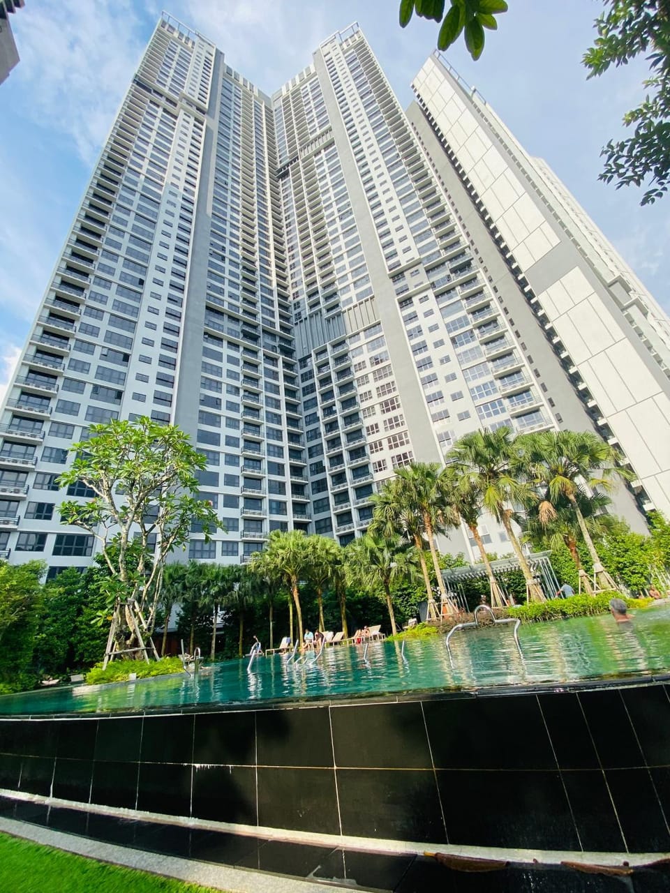 Property building, City view