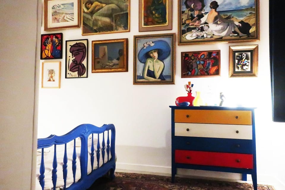 Une chambre et des tableaux Vacation rental in Dieppe