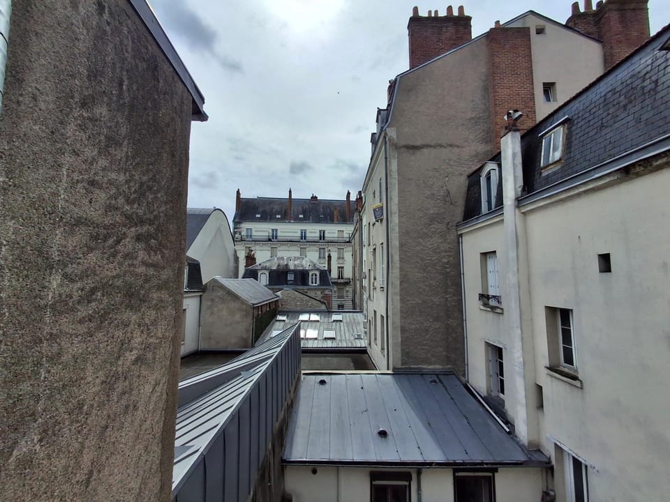 Neighbourhood, City view