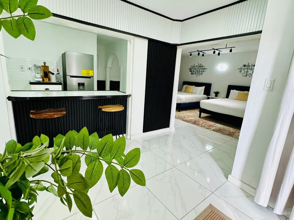 Falcon Bay - Airport Pickup Available - Gated-Security Apartment in Montego Bay