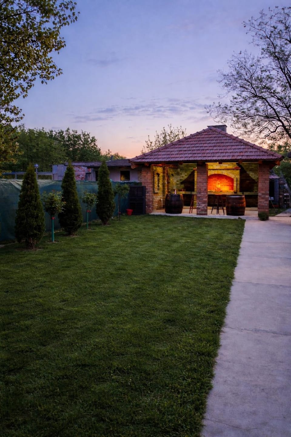 Vikendica Dar House in Novi Sad