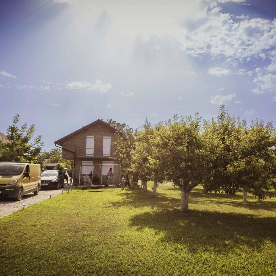 Property building, Natural landscape, Garden