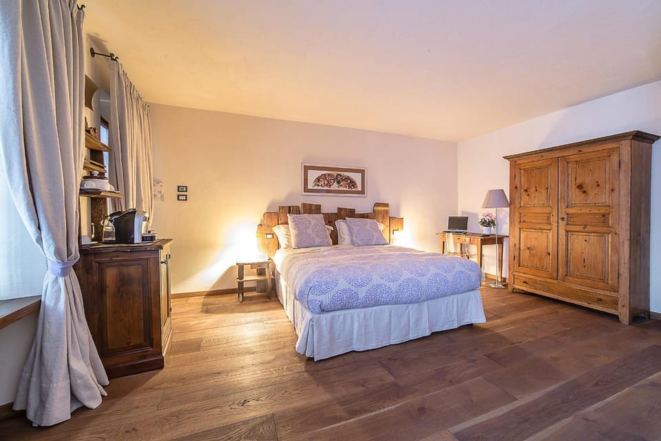 Bed, Bedroom, wardrobe