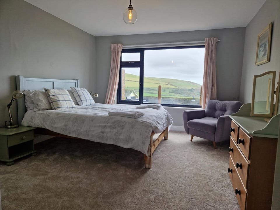 Bed, Natural landscape, Bedroom