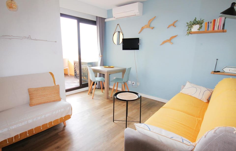 Horizon Apartment in Collioure