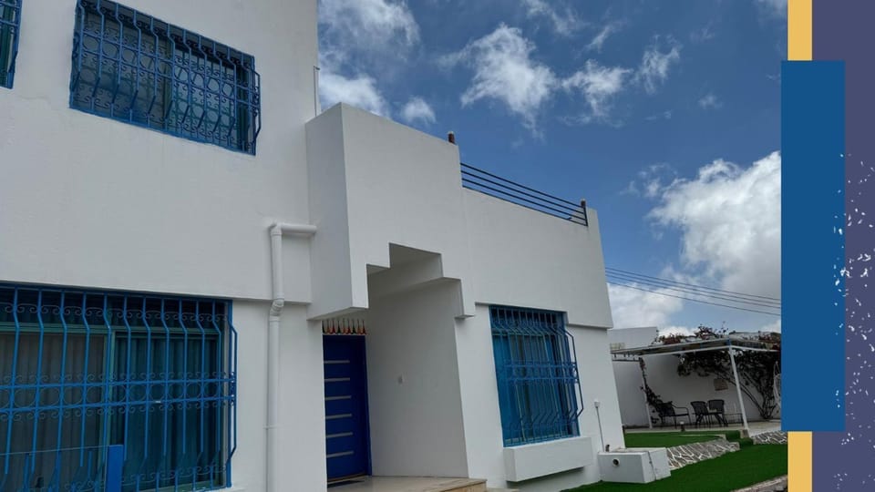 Large Blue Villa in Abha الفيلا الزرقاء Villa in Saudi Arabia