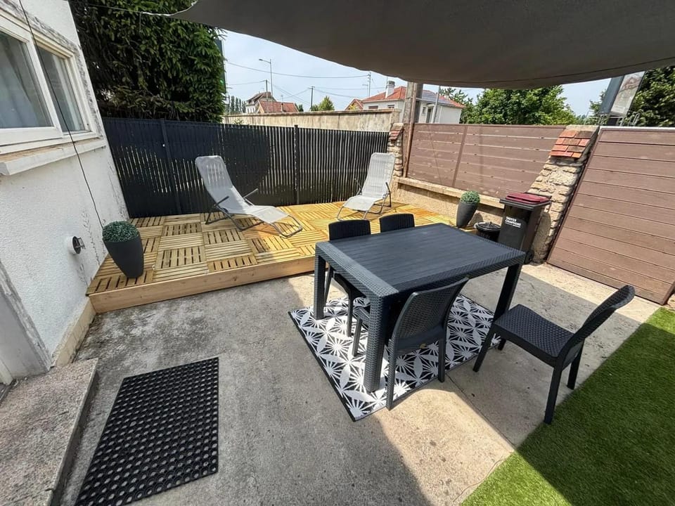 Maison confortable à Saint-André-les-Vergers 40 m², jardin House in Troyes