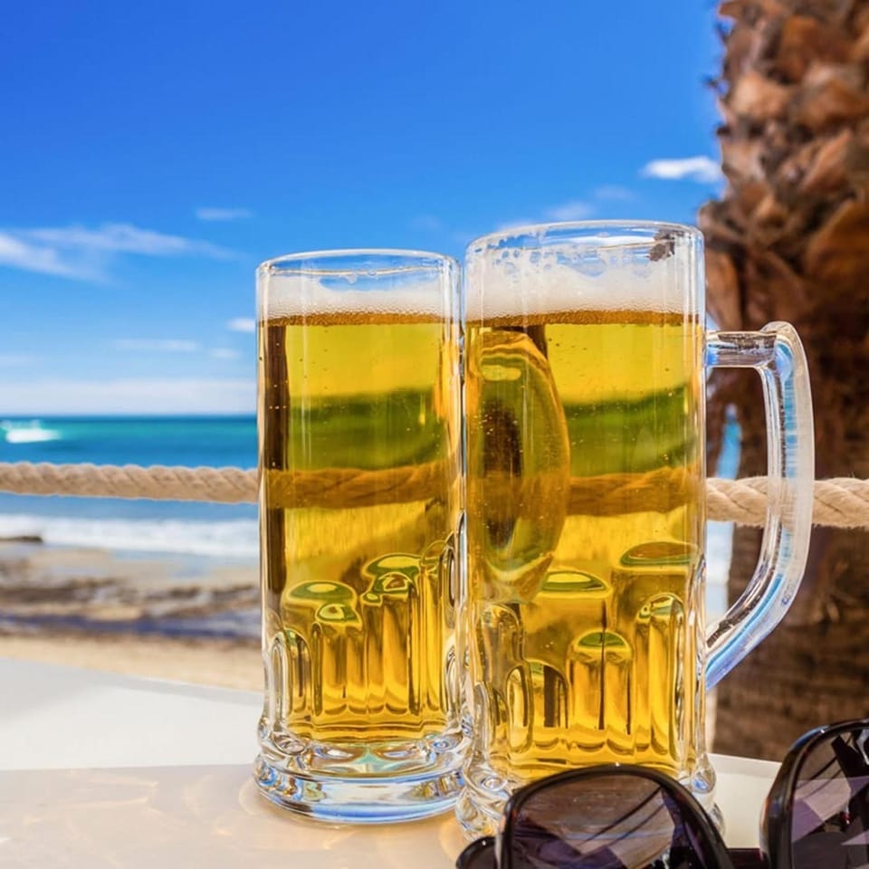 Beach, Alcoholic drinks