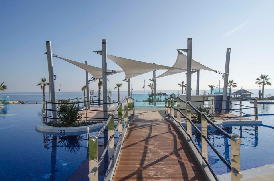 Day, Swimming pool, Swimming pool